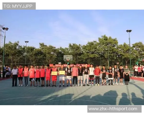 足球比赛中的裁判角色与职责解析及其对比赛公正性的影响探讨